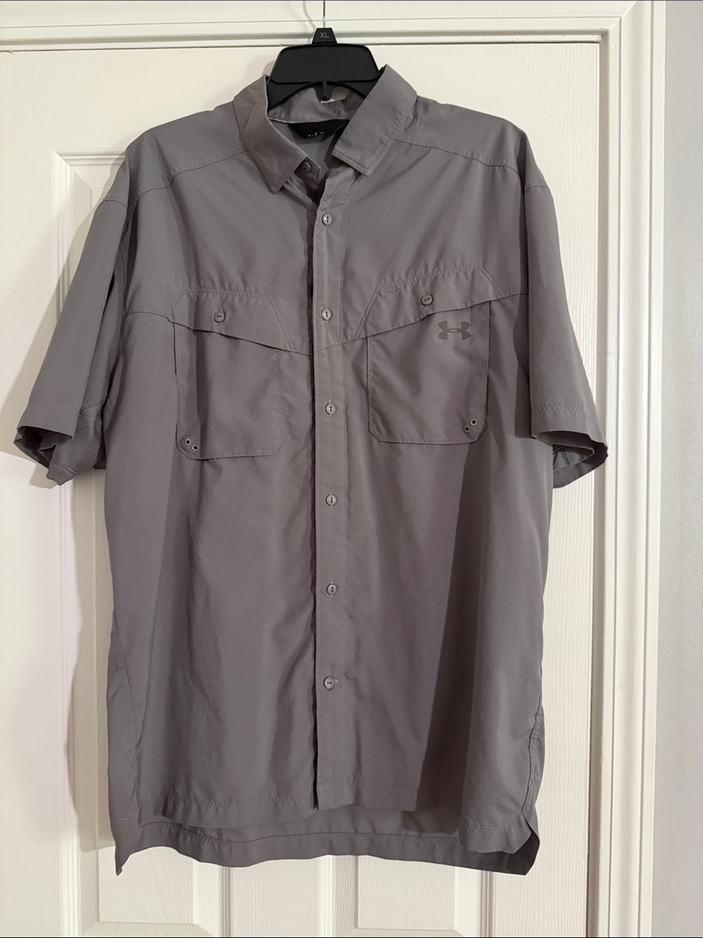 Under Armour Men's Gray Short Sleeve Performance Button Shirt